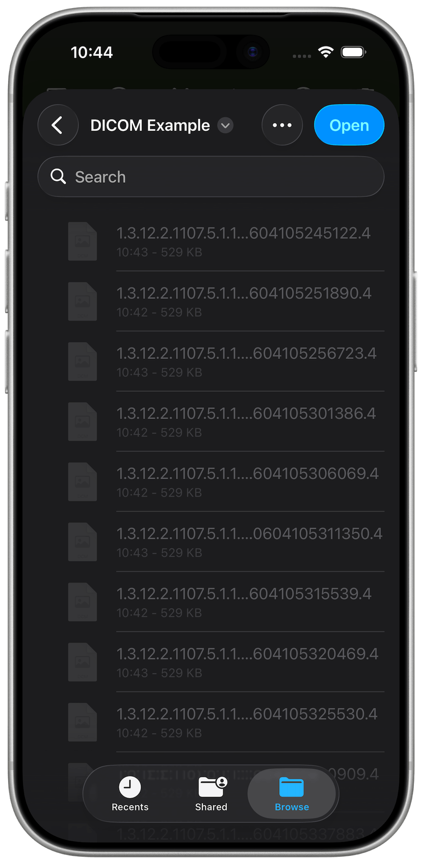 DICOM Studio Go on iPhone - Import Folder